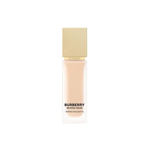 burberry beyond wear foundation.